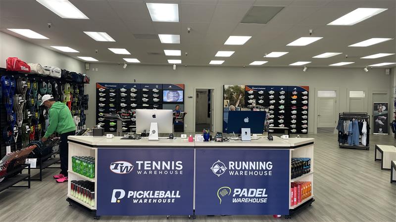 Padel Warehouse - Photo 2