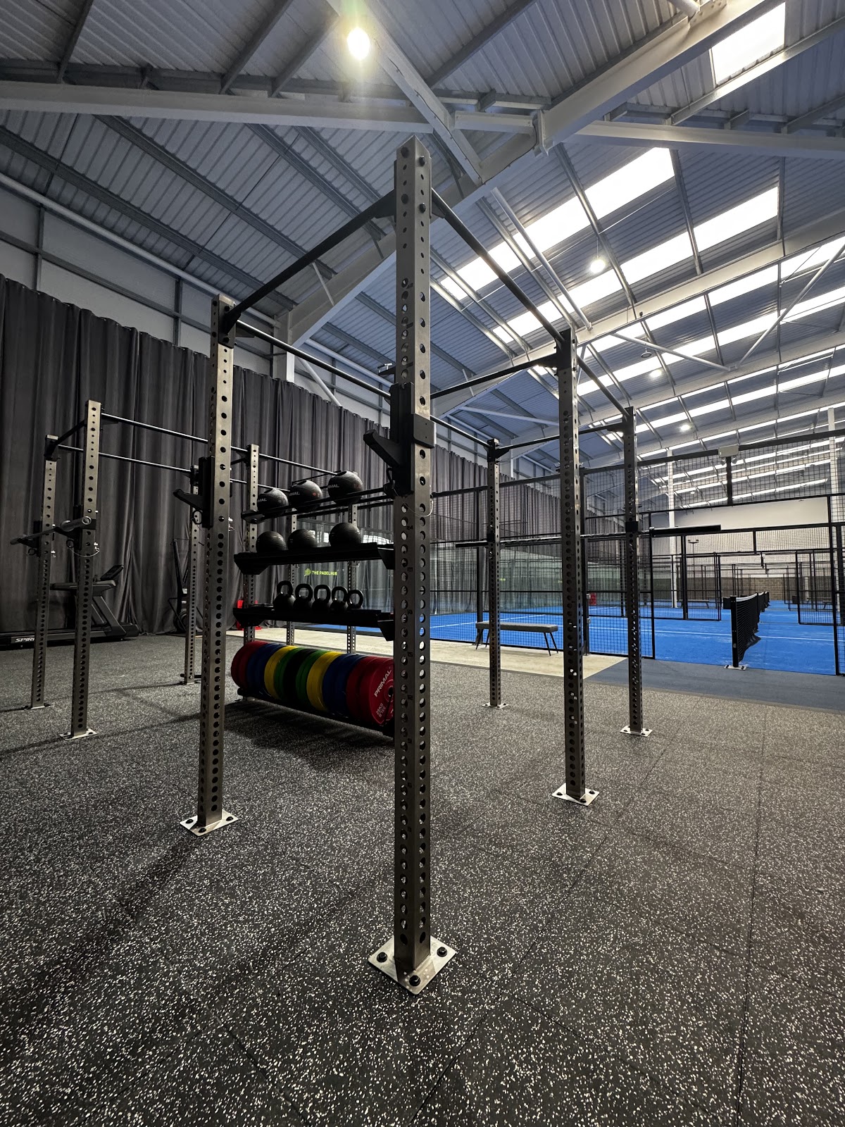 PADELHUB Southampton - Photo 2