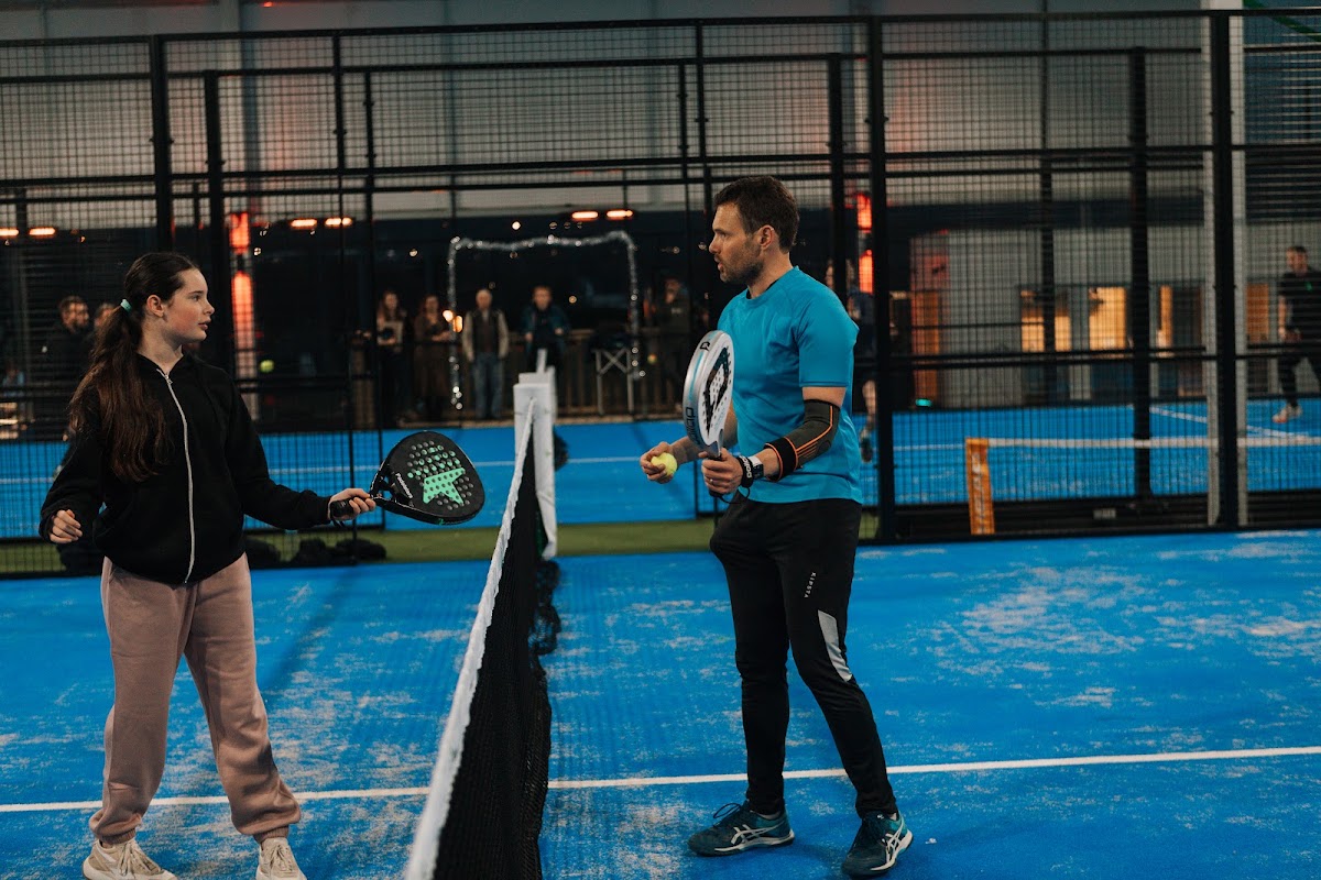 Padelstars Egham - Photo 3