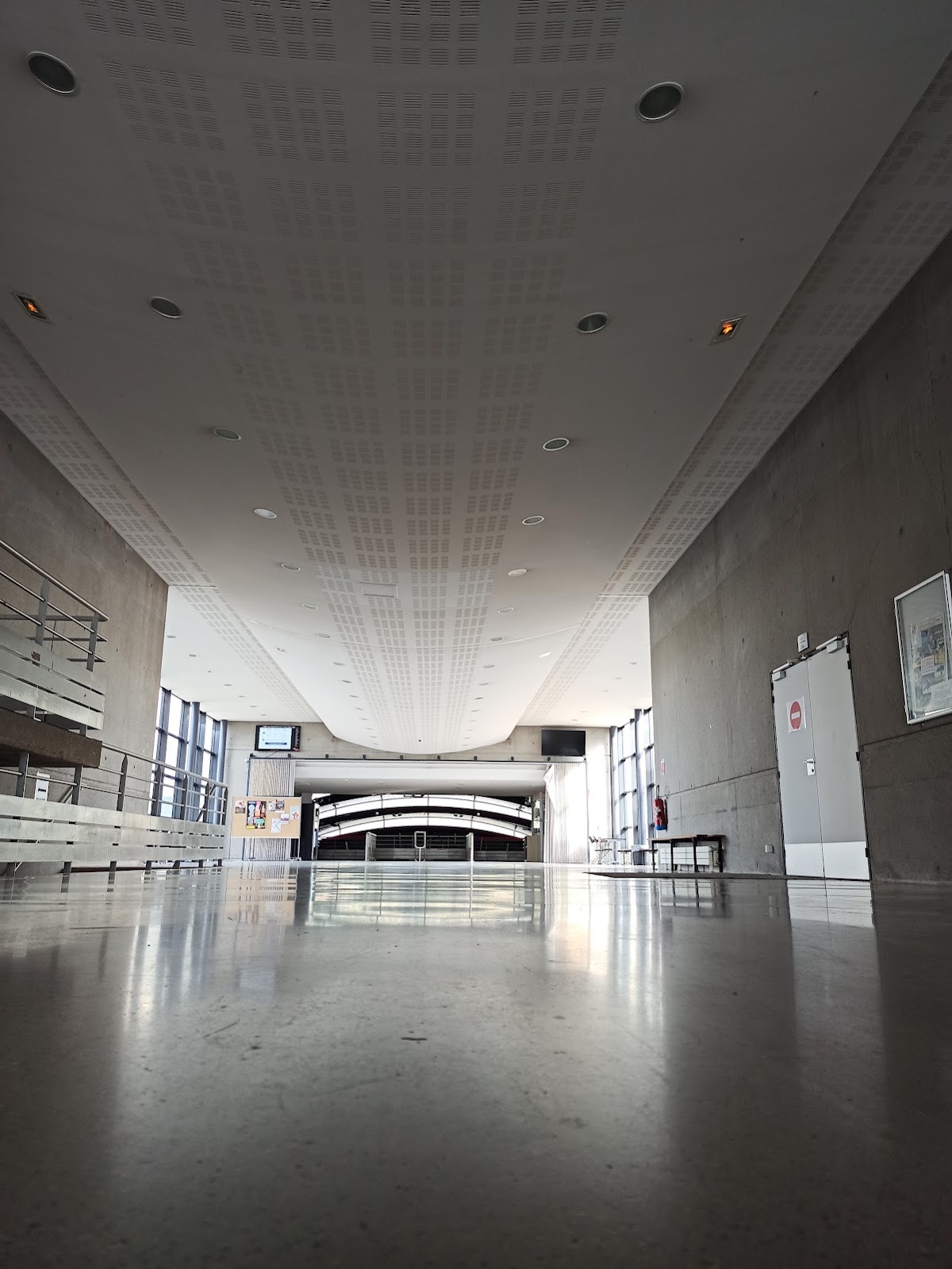 Palais Universitaire des Sports - Photo 3