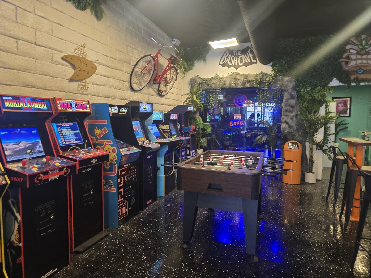 Palm Canyon Axe Club - Photo 1