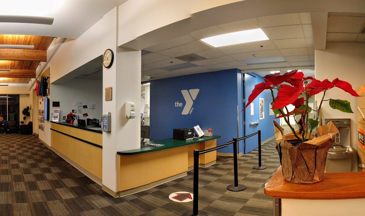 Palo Alto Family YMCA - Photo 2