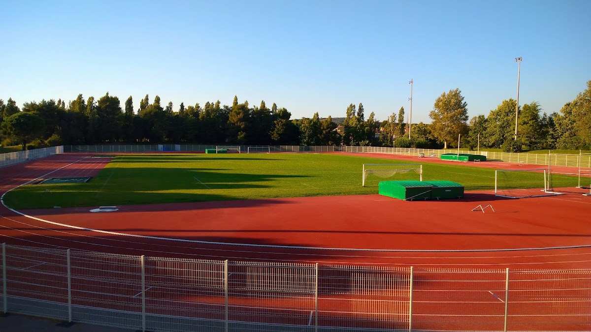 Parc des Sports Julien Olive - Photo 1