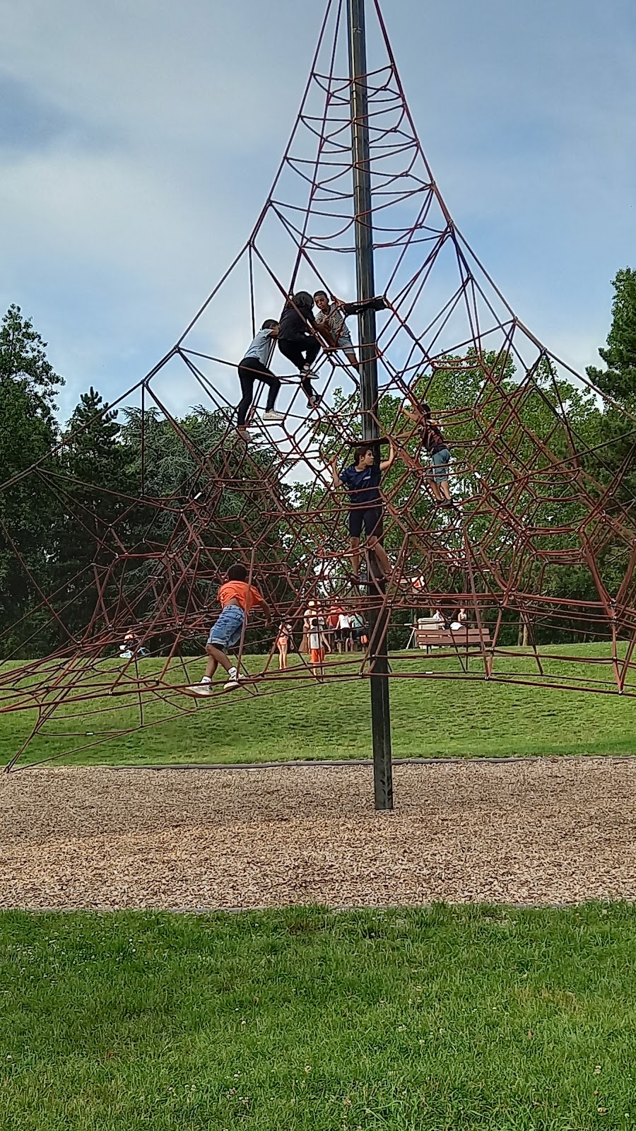 Parc Interdépartemental des Sports du Tremblay - Photo 3