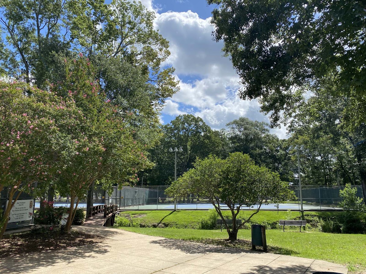 Parham Bridges Tennis Center - Photo 3