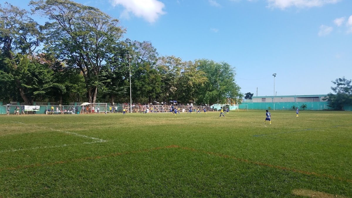 Parque de Fútbol San Juan Bosco - Photo 1