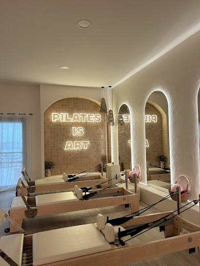 PEACHES PILATES CLUB SAINT-MAXIMIN - Photo principale