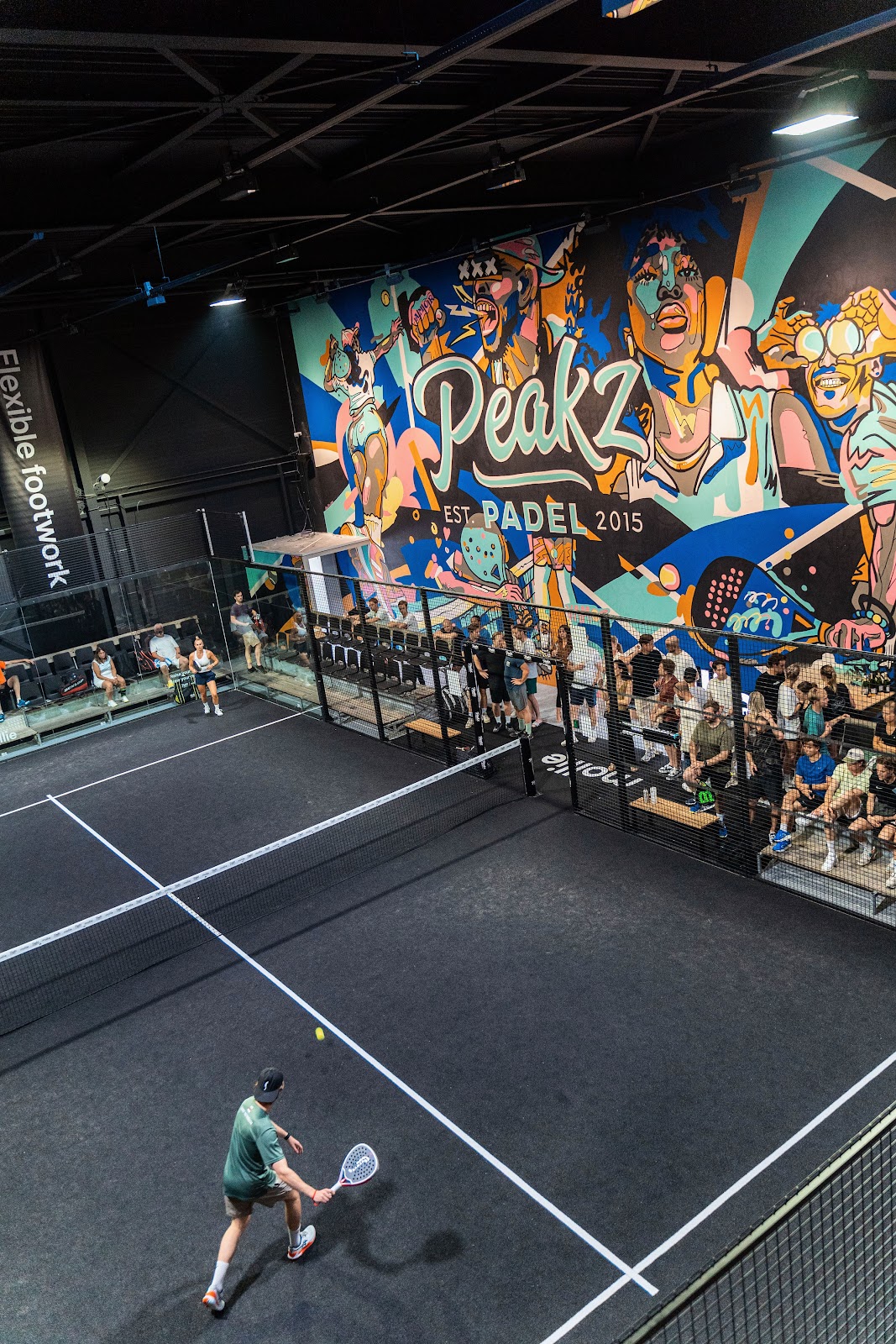 Peakz Padel Amsterdam Zuidoost | Padelclub - Photo 2