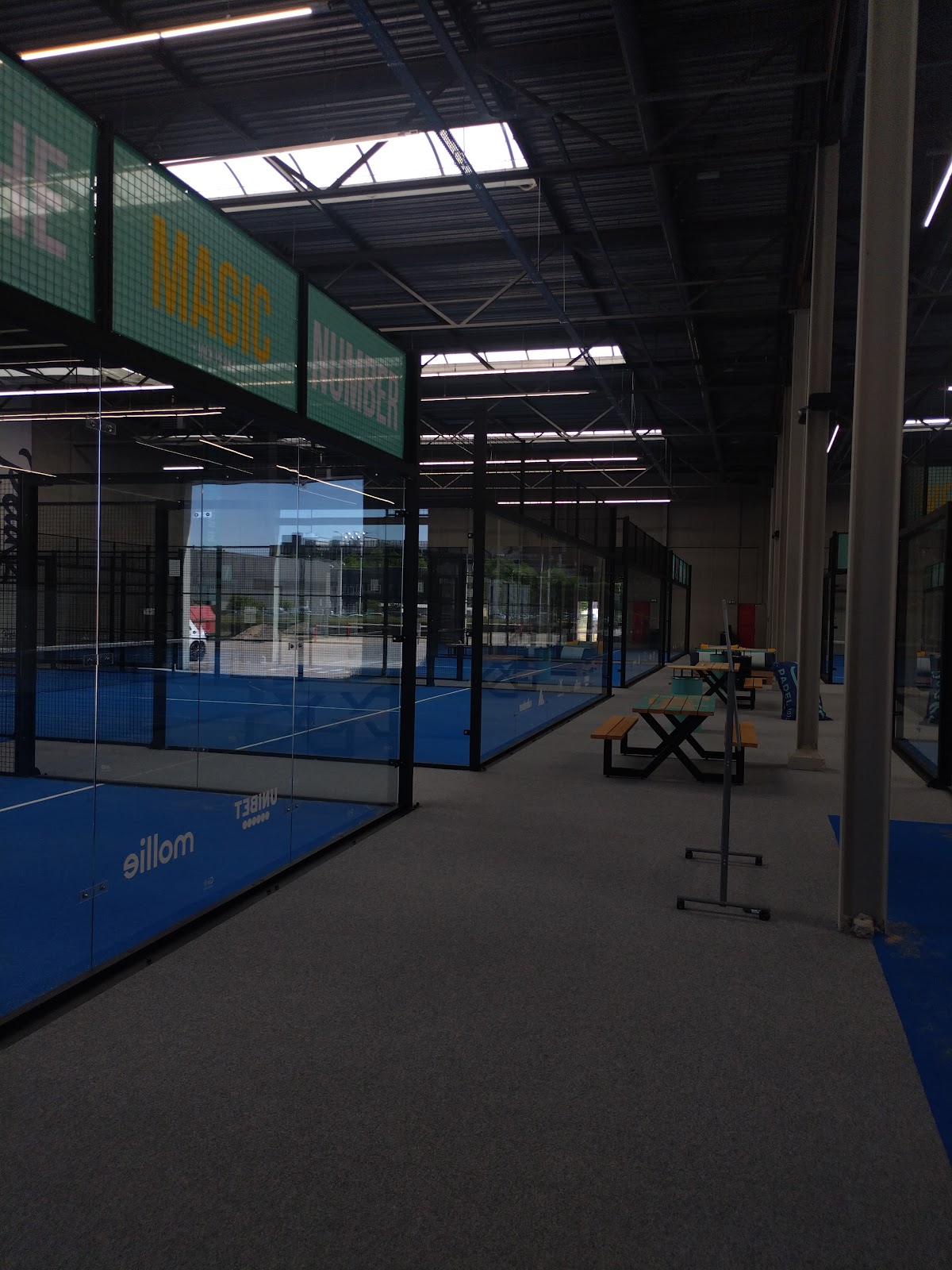Peakz Padel Amsterdam Zuidoost | Padelclub - Photo 3