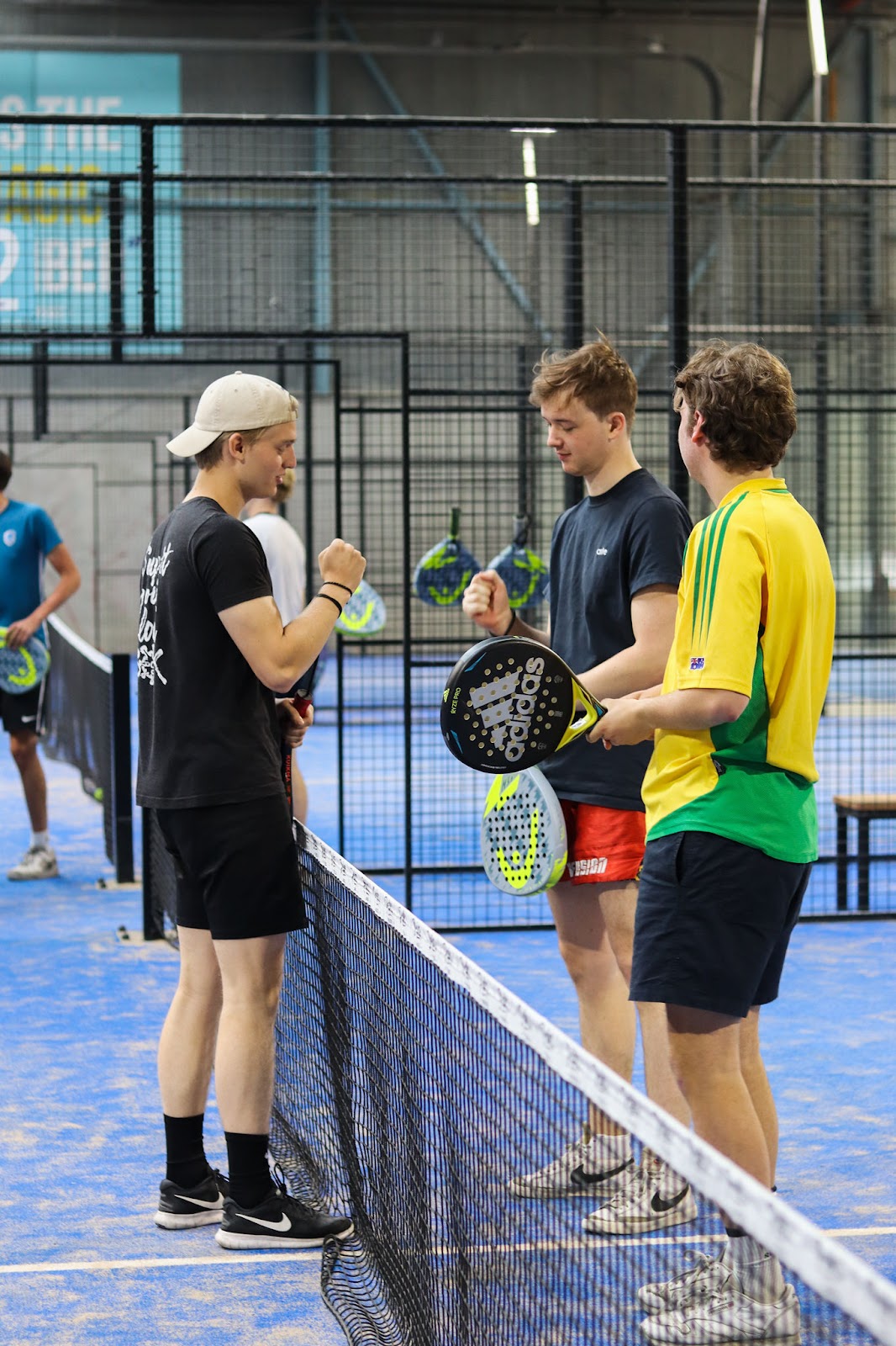 Peakz Padel Utrecht Zeehaenkade | Padelclub - Photo 3