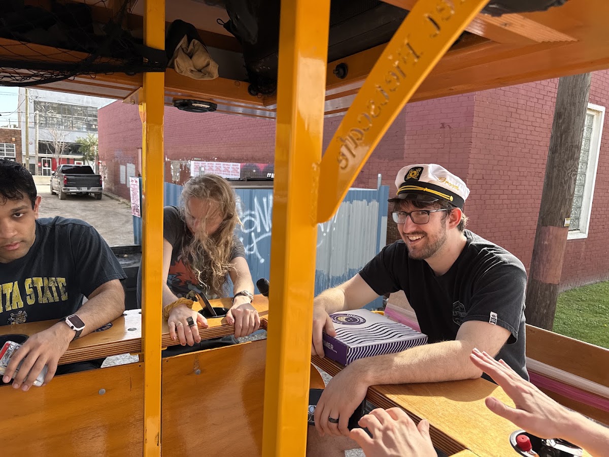 Pedal Pub Dallas - Photo 2