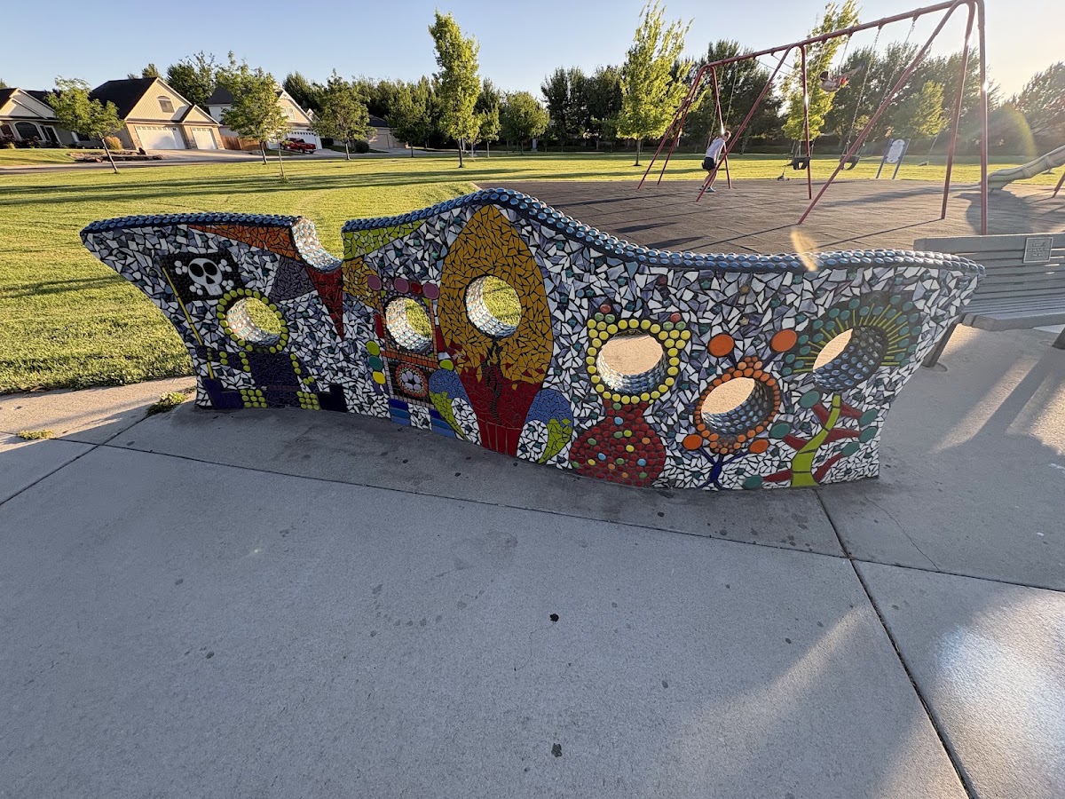 Peppermint Park - Photo 2
