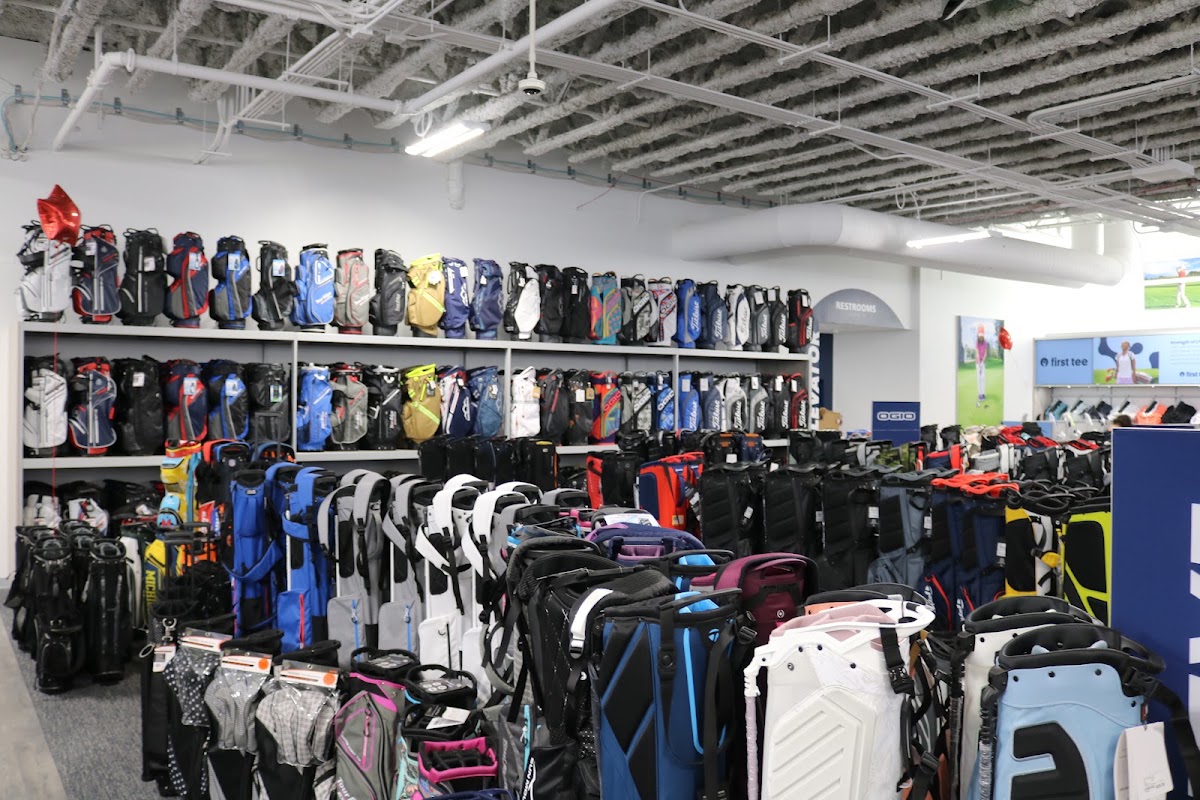 PGA TOUR Superstore Lincoln Park - Photo 2