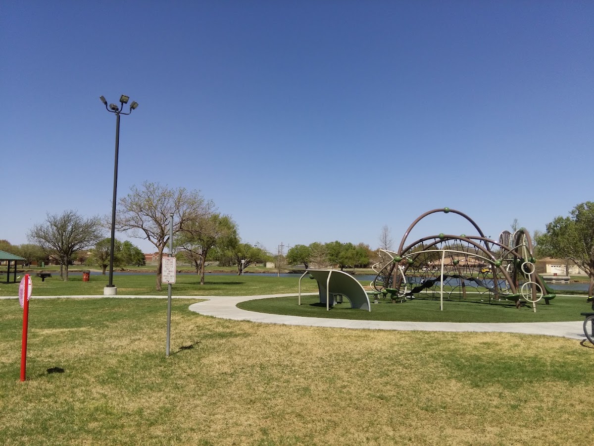 Phil Hoel Park - Photo 3