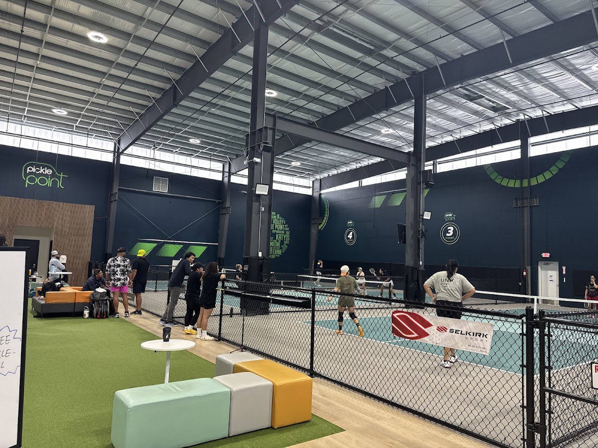 Pickleball court - Photo 2