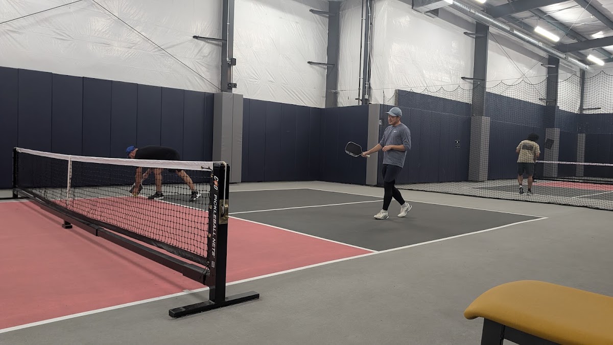 Pickleball courts - Photo 2