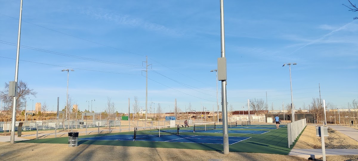 Pickleball Courts - Photo 2