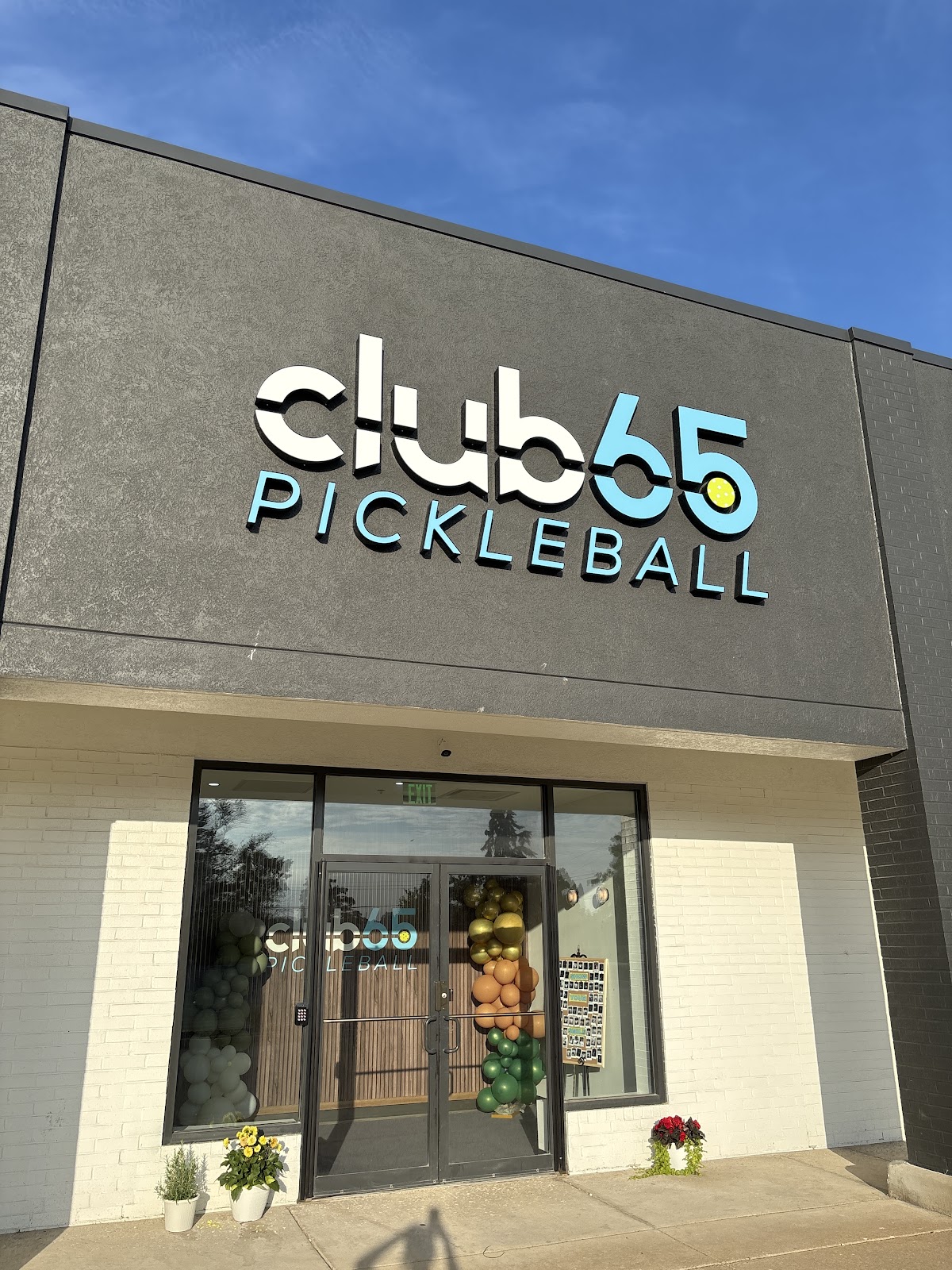 Pickleball Courts - Photo 2