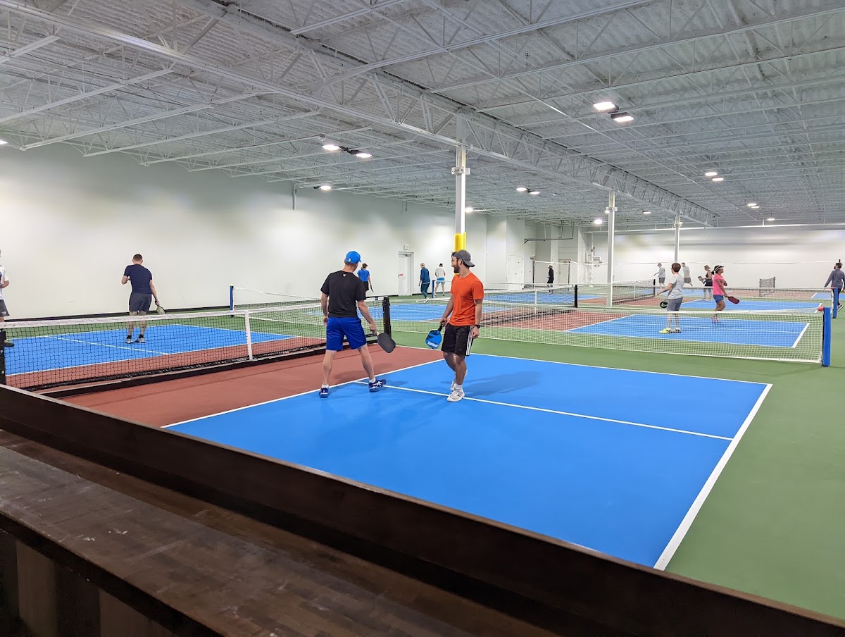 Pickleball Food Pub - Photo 2