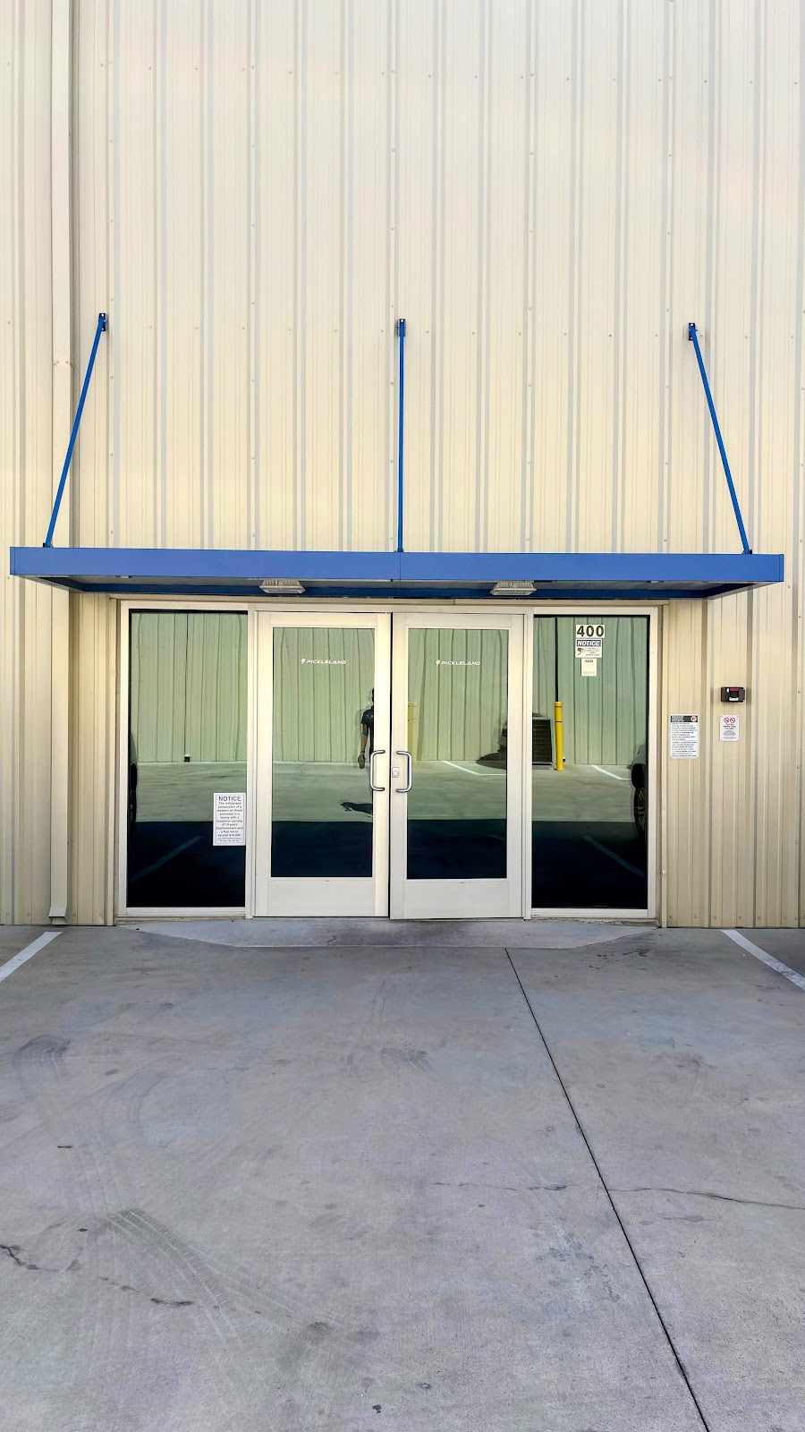 Pickleland - Indoor Pickleball Courts in Pflugerville - Photo 3