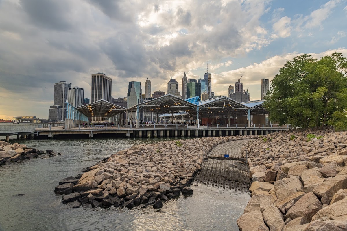 Pier 2 Pickleball Courts - Photo 2