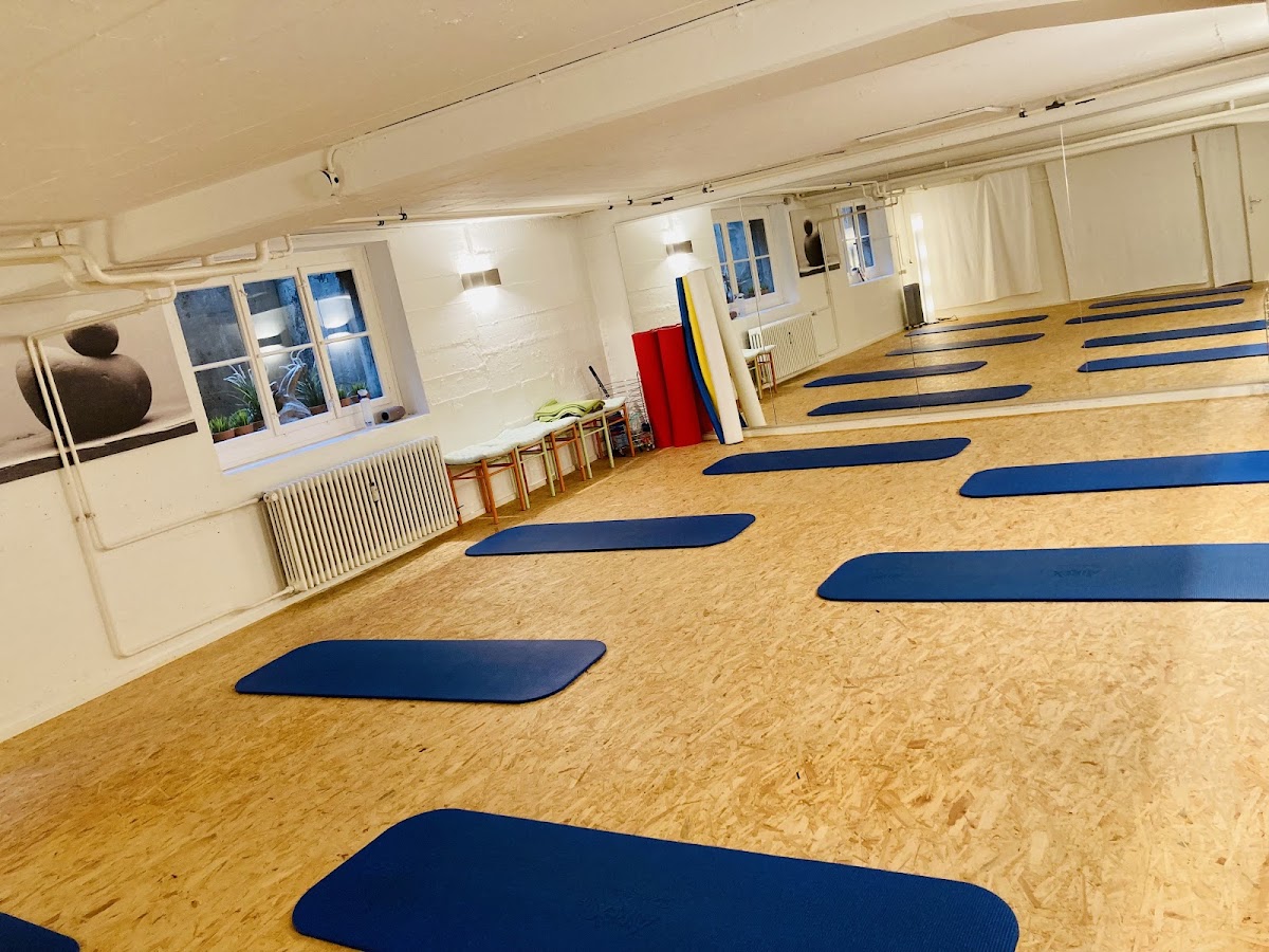 Pilates Basel Neubad | Rolfing® Strukturelle Integration | Marcella Moret - Photo 1