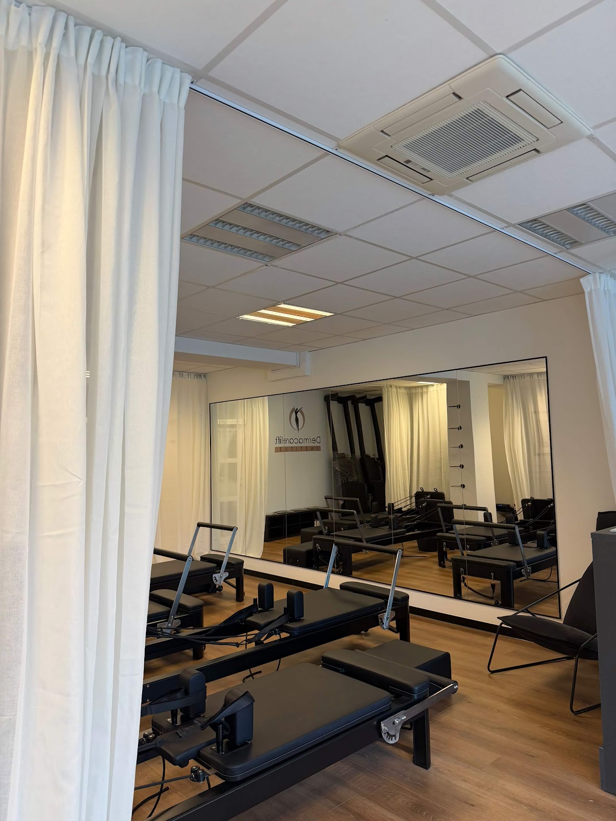 Pilates Club Reformer and Coffee shop à Rocourt - Photo 3