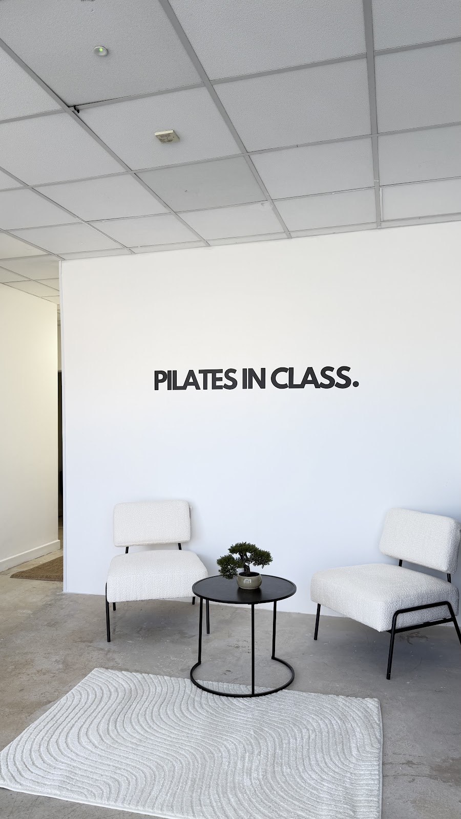 PILATES IN CLASS - Photo 2