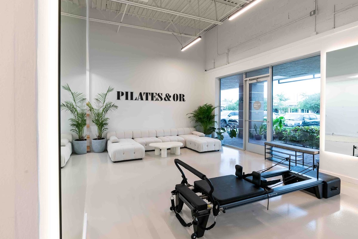 Pilates & Or - Photo 3