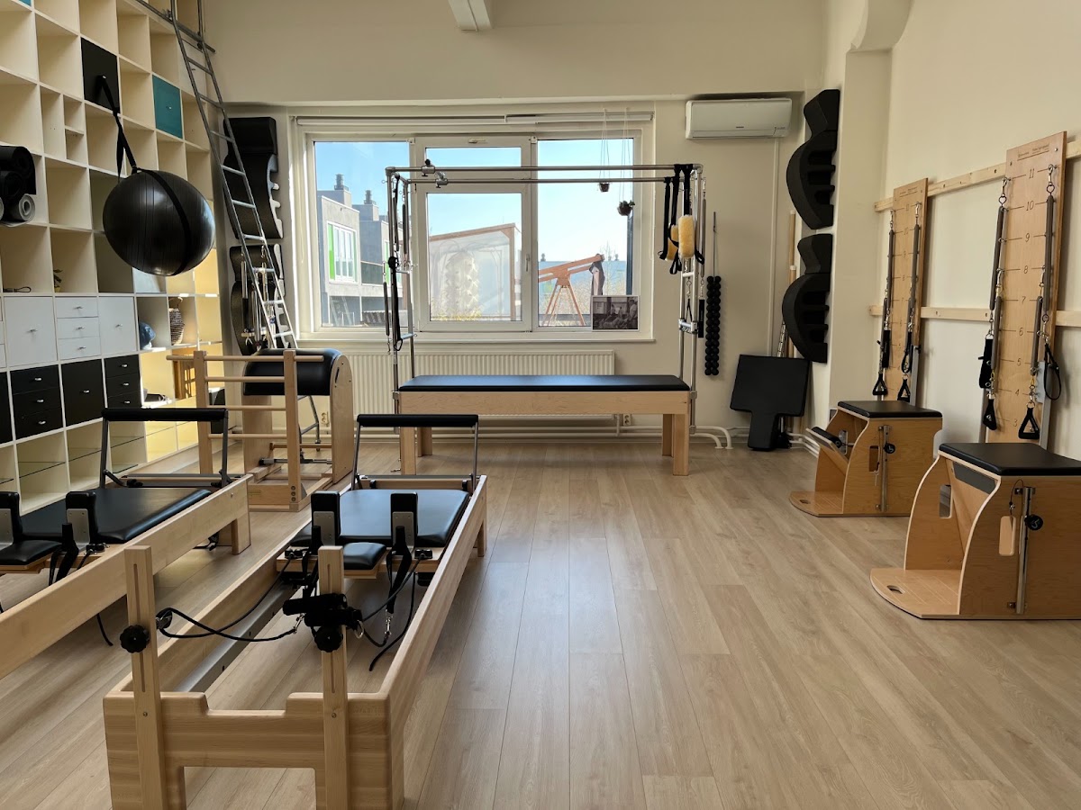 Pilates Practice Amsterdam - Photo 3