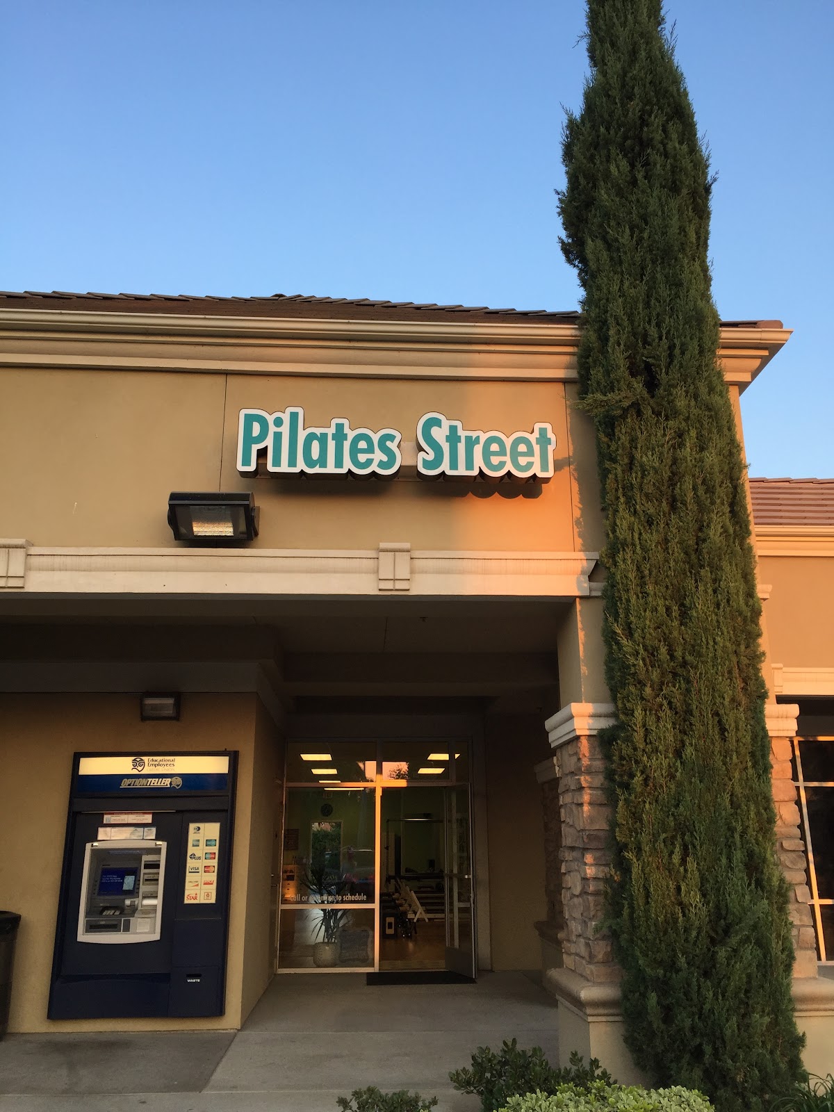 Pilates Street - Photo 3