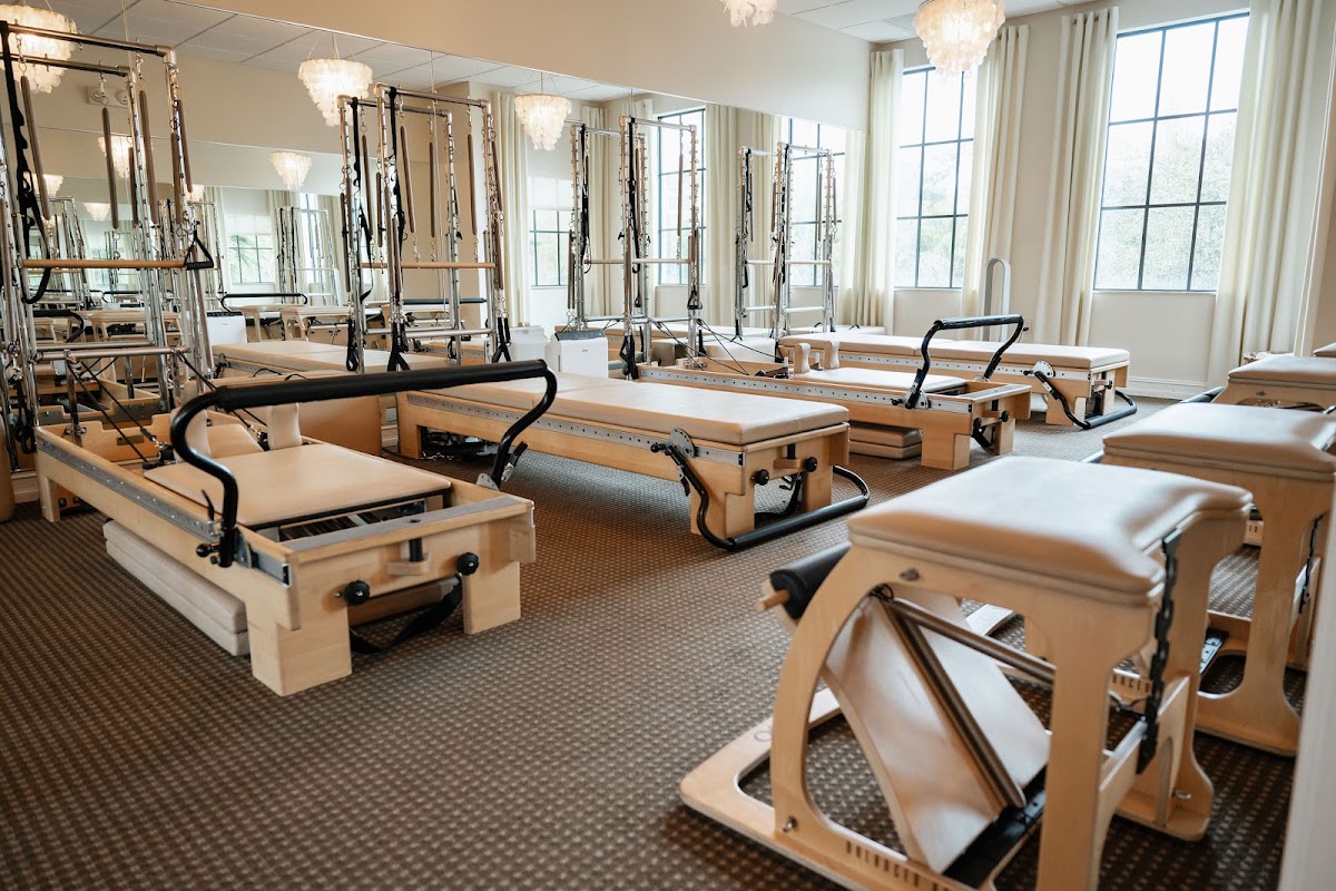 Pilates with Lisa Harvey - Photo 2