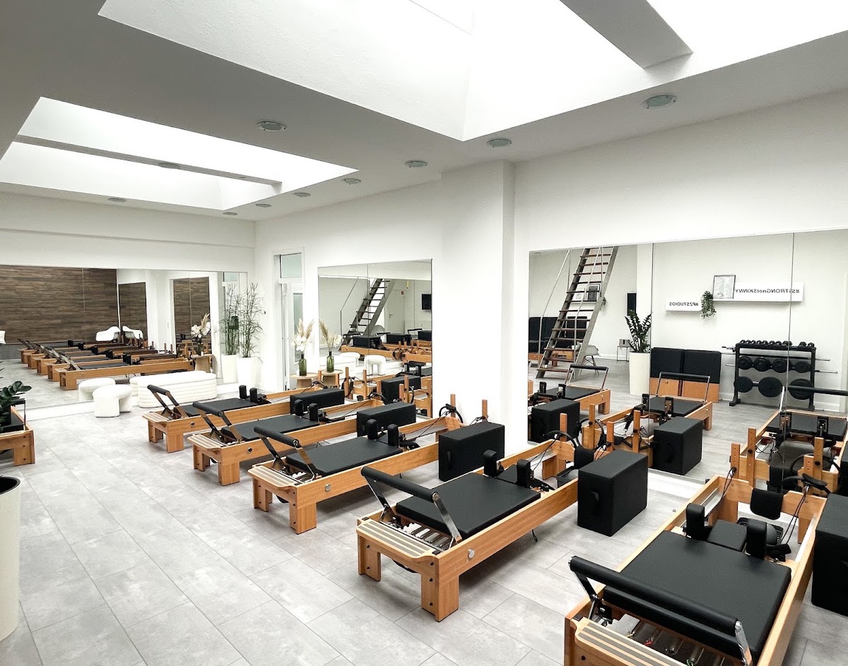 PILATESZEIT - Studio City - Photo 3
