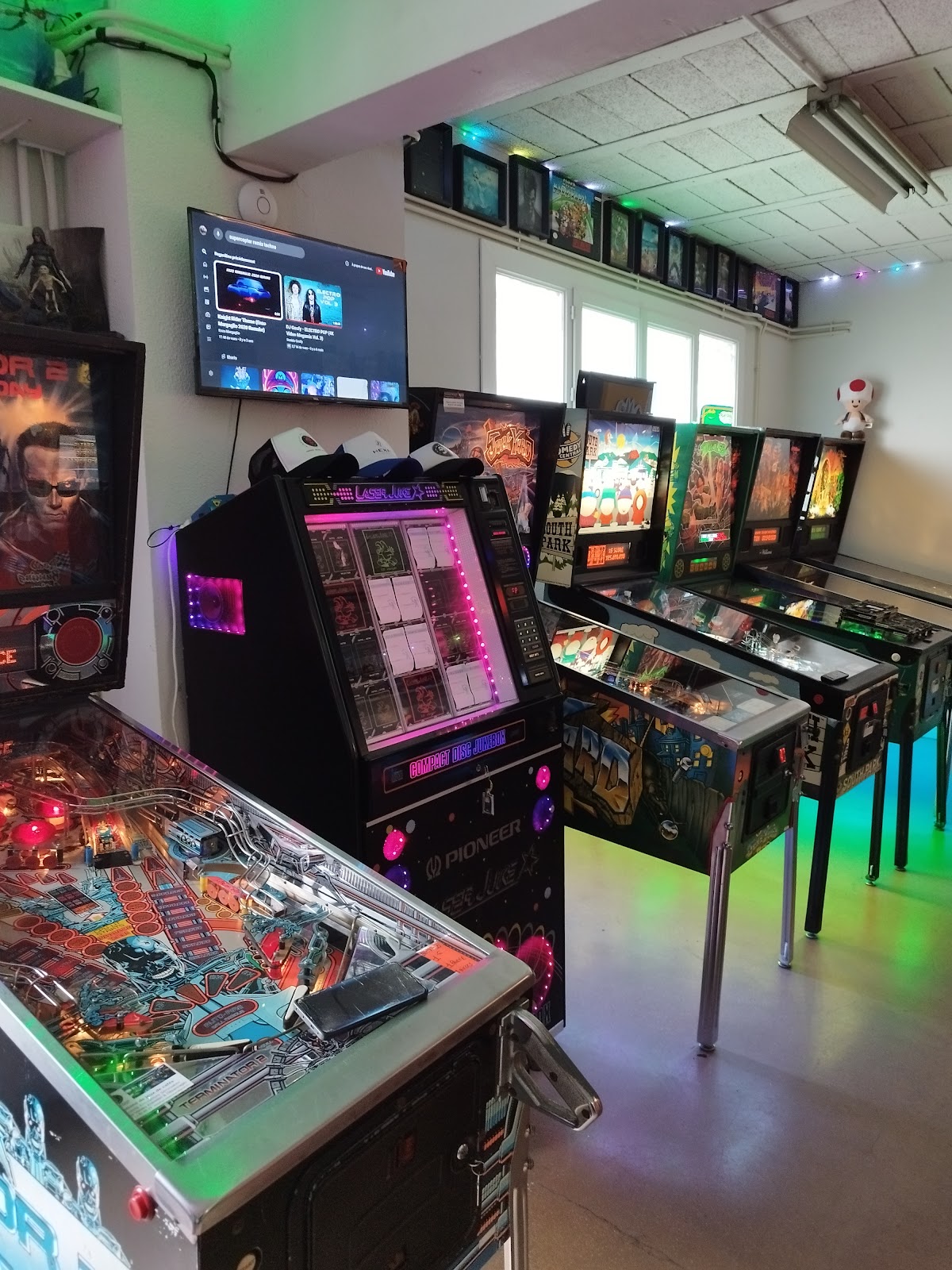 Pinball Arcade Forever - Photo 2