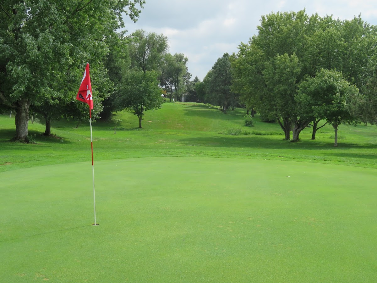Pine Lake Golf & Tennis - Photo 1