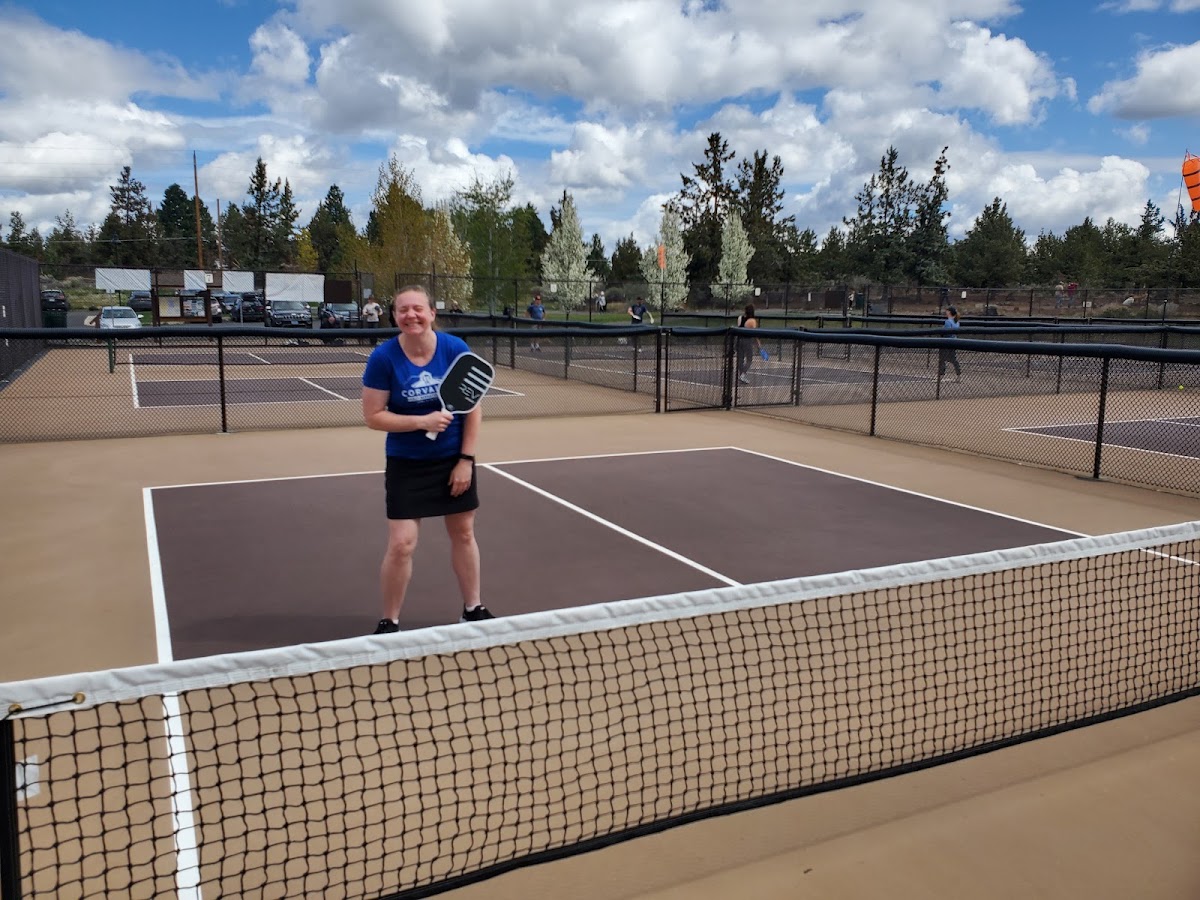Pine Nursery Park Pickleball Courts - Photo 3