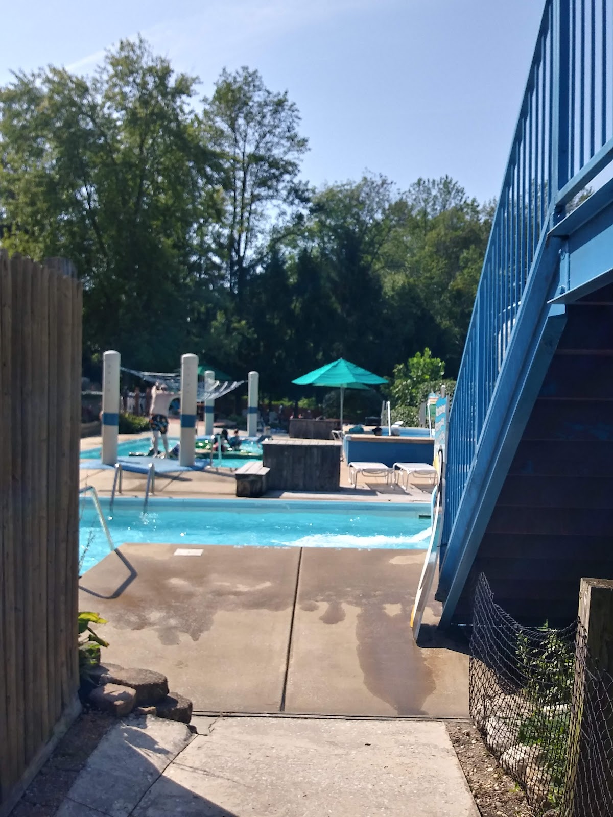 Pine Valley Swim & Tennis Club - Photo 3