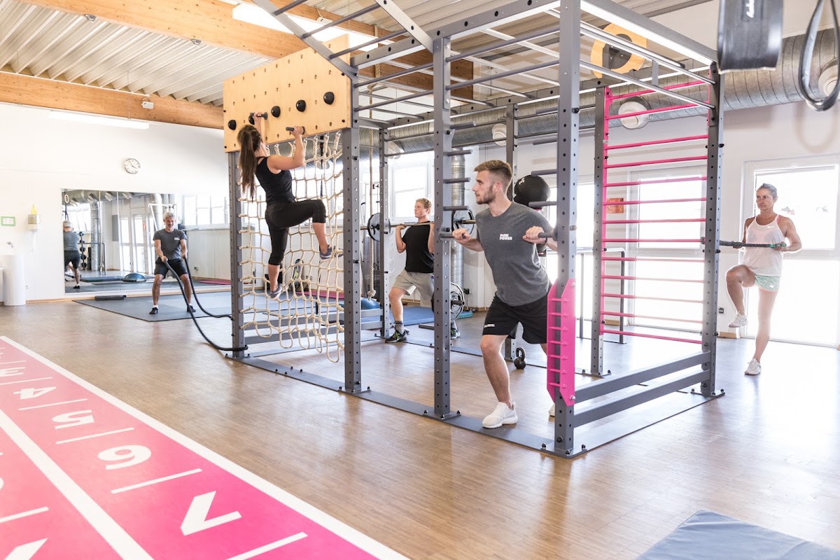 Pink Power Sport & Freizeit GmbH - Photo 2