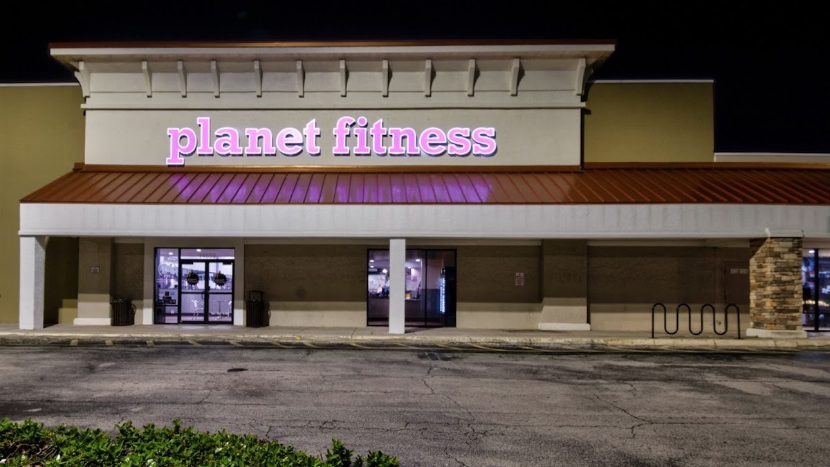 Planet Fitness - Photo 3