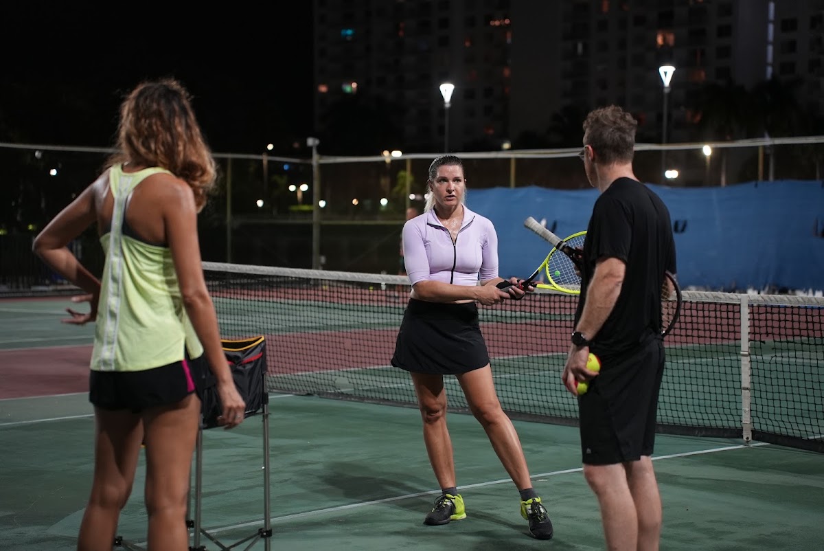 PLAY FUN: Tennis, Yoga, Fitness, Pilates, Basketball, Soccer & More - Photo 3