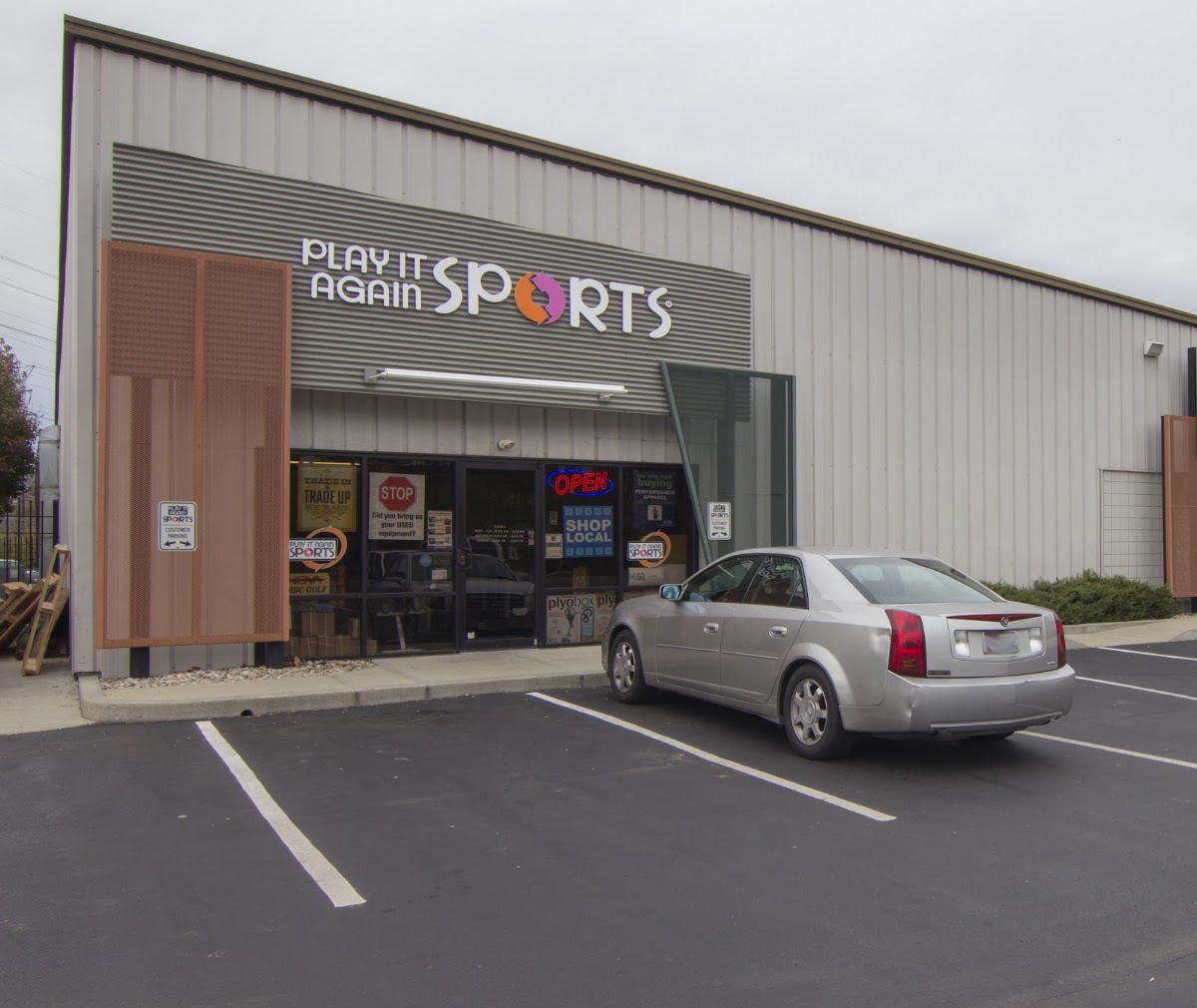 Play it Again Sports - Photo 1