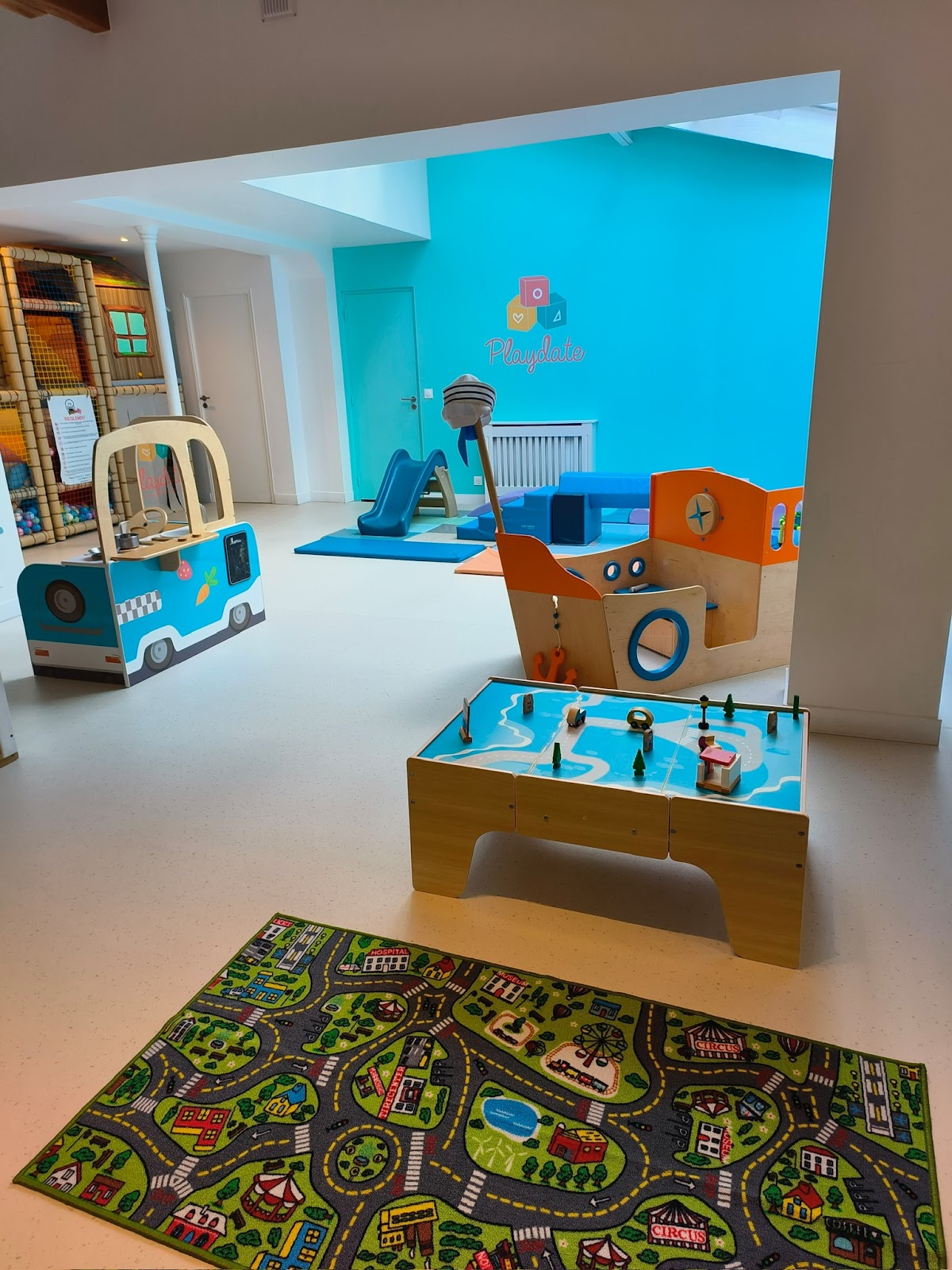 Playdate Levallois