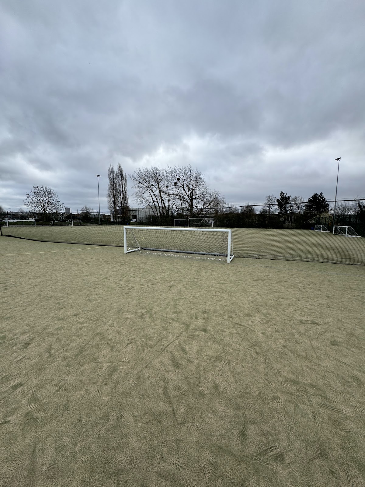 PlayFootball Reading Rivermead - Photo 2