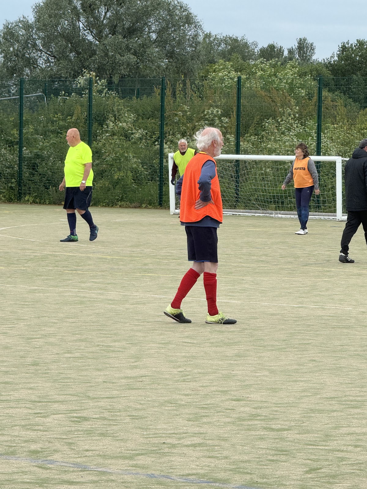 PlayFootball Reading Rivermead - Photo 3