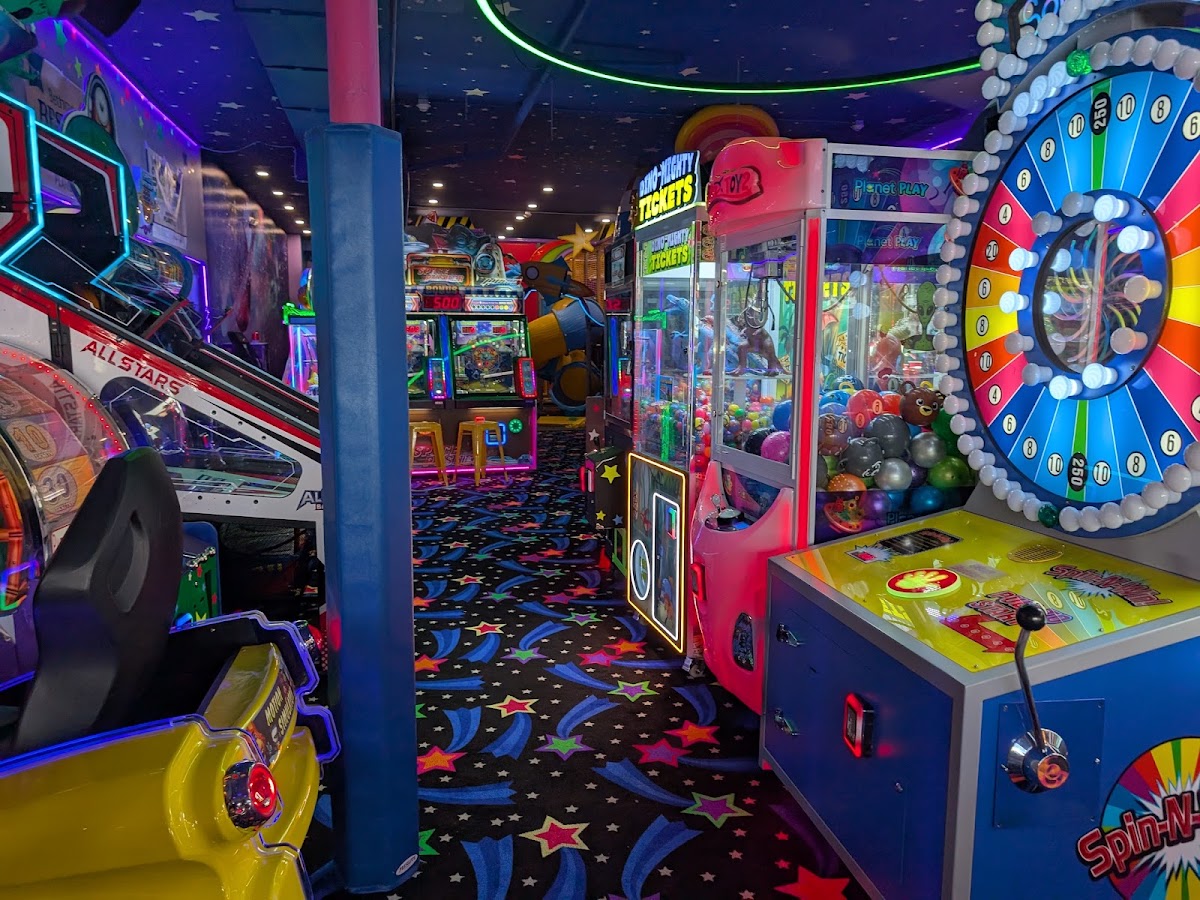 PlayPlanet - Photo 2