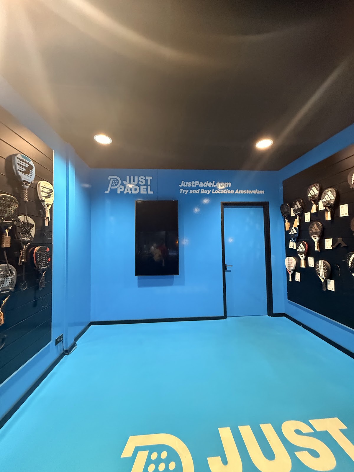 Plaza Padel Amsterdam - Photo 3