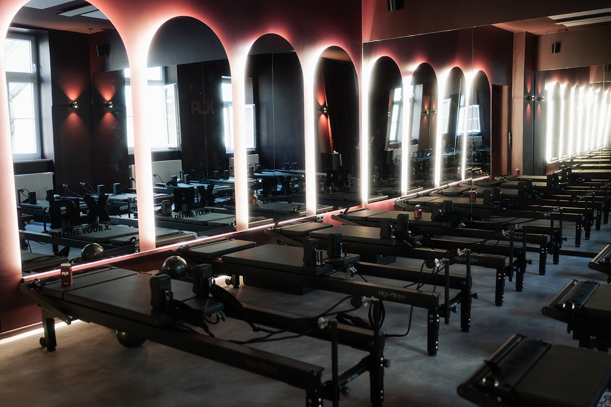 PLX Reformer Schwabing - Photo 2