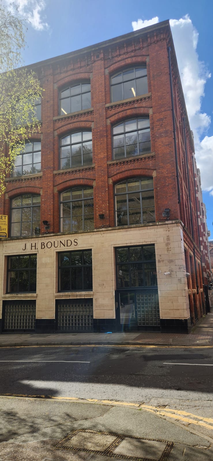 Pointe Ahead Pilates Manchester - Photo 3