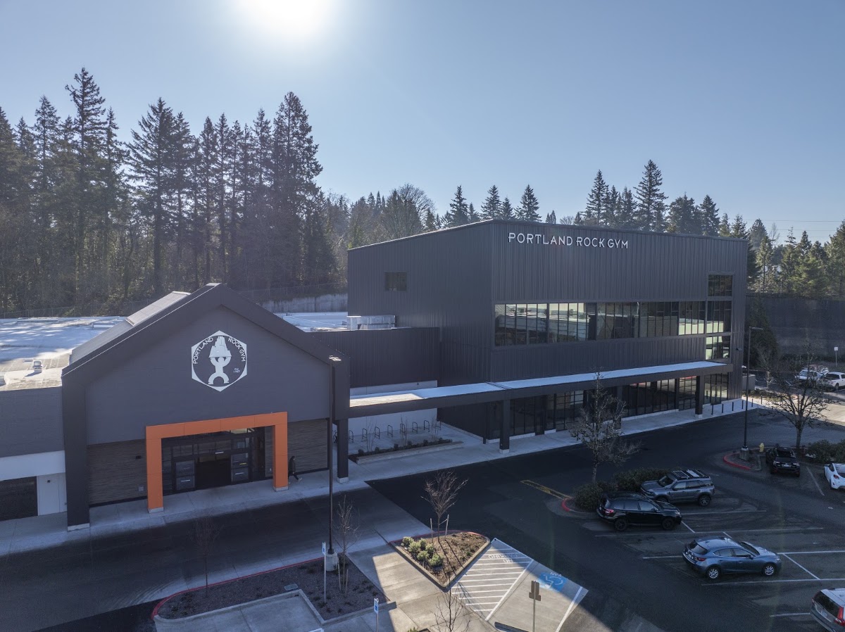 Portland Rock Gym - Beaverton - Photo 3