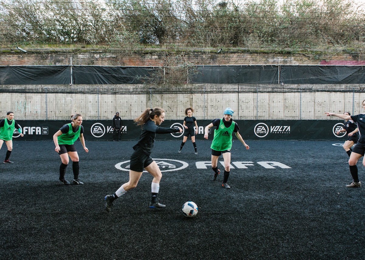 Powerleague Shoreditch - Photo 1